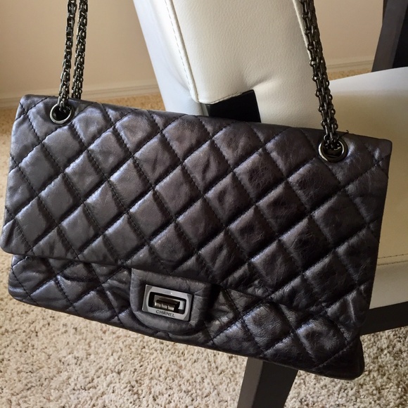 CHANEL Handbags - Jumbo Classic Double Flap Vintage Black Calfskin